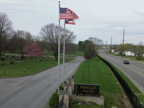 624 W 1st St, Springfield, OH 45504