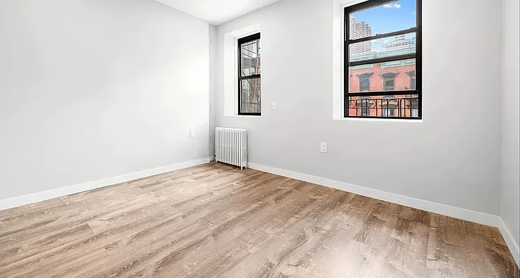 Rented by REAL New York | media 7