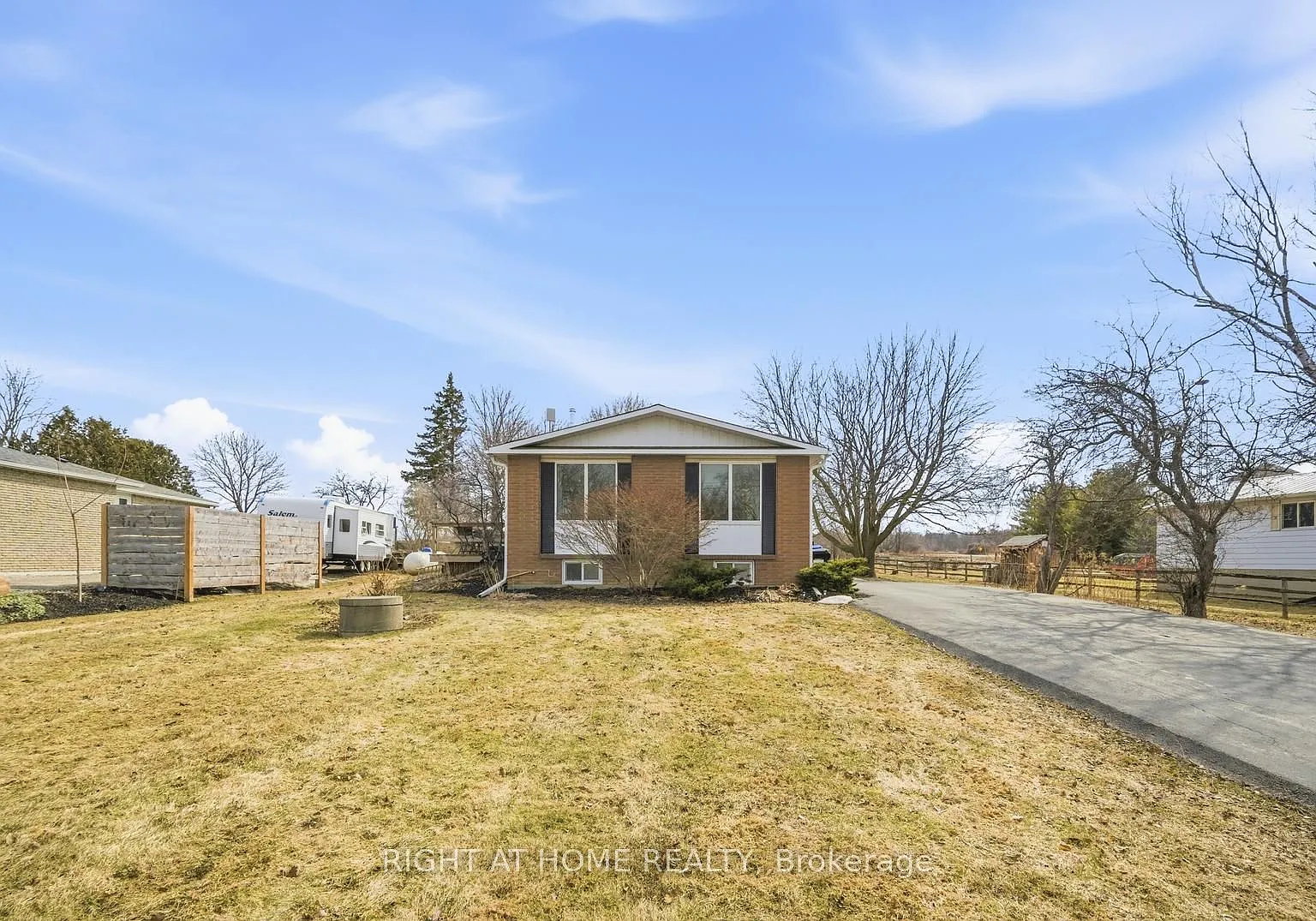 4 bed, $3,500 — Photo 3