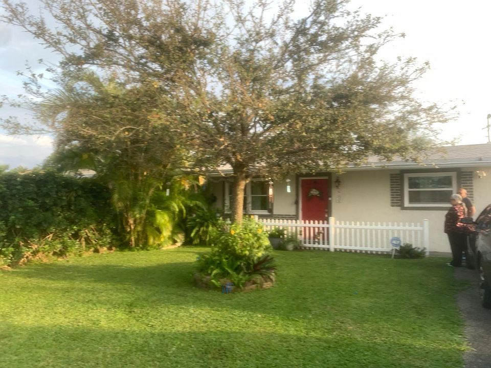 1st image of 6892 SW 15th Street