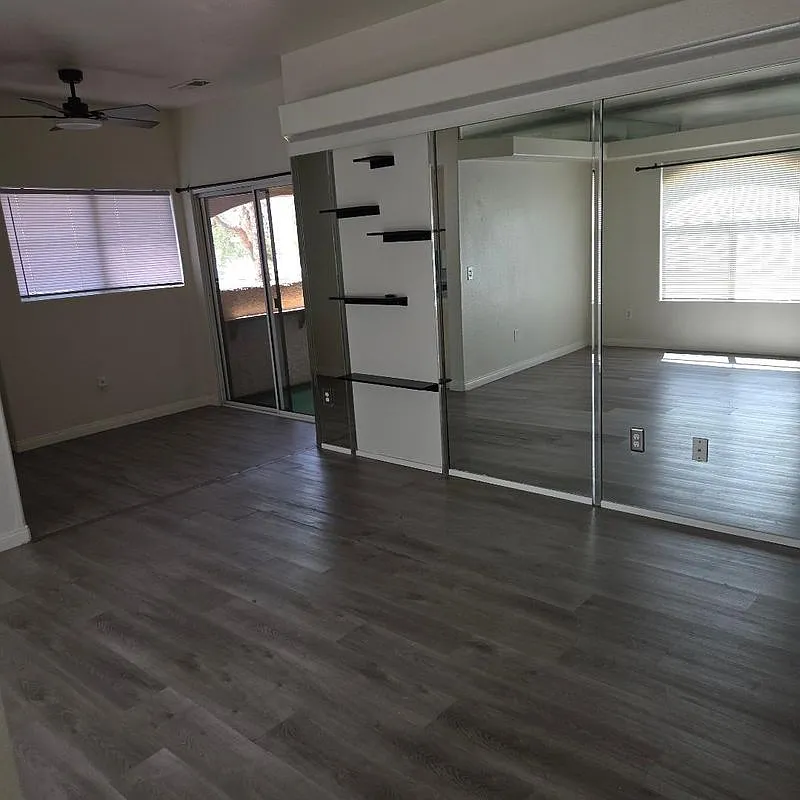 3 bed, 2.0 bath, 1112 sqft, $1,850 — Photo 2