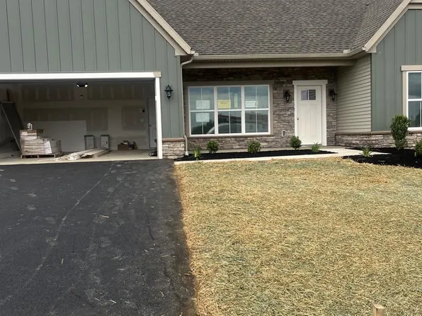 611 Lilliana Dr, Lebanon, PA 17046