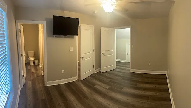 1546 Randall St SW #B — Photo 7