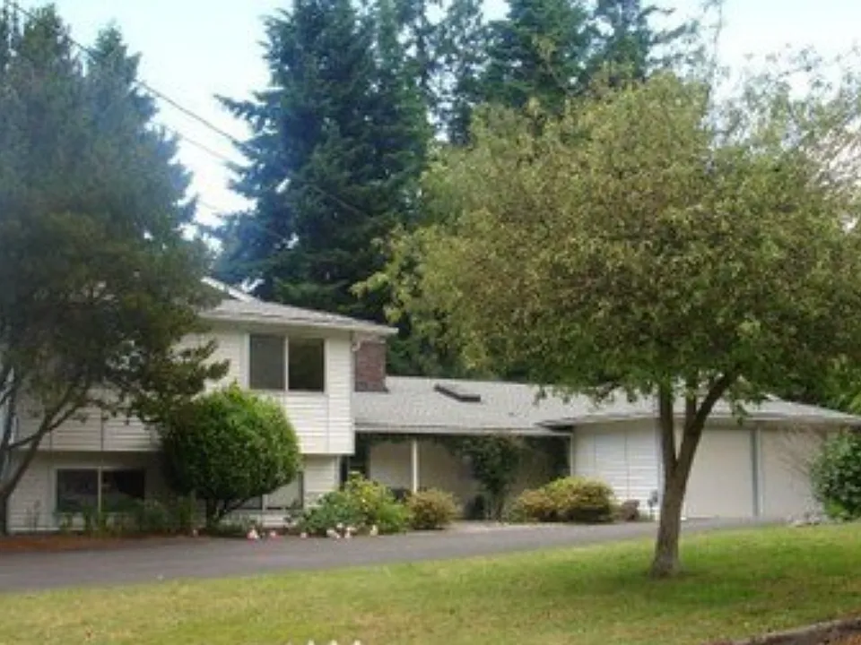 6633 161st Pl SW