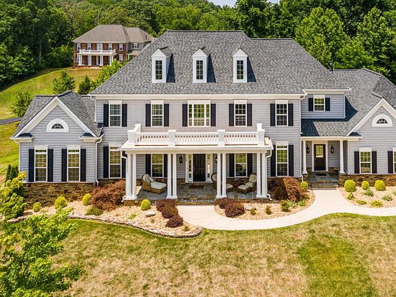 5th image of 108 Lupine Dr