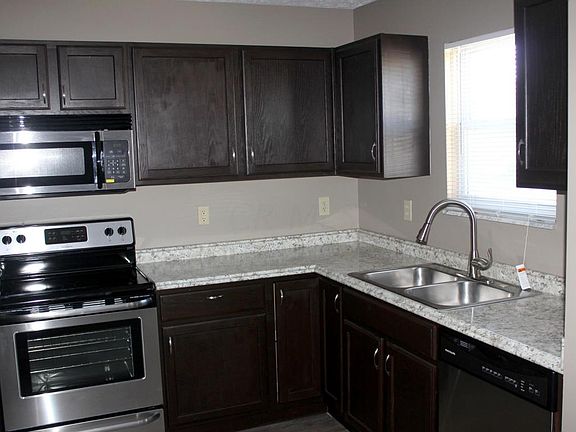 5th image of 7841 Grandlin Park Ct