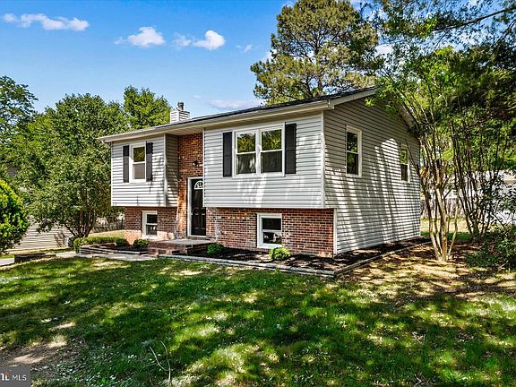 3rd image of 2128 Hamway Dr