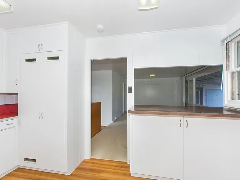 2033A Oswald St — Photo 5