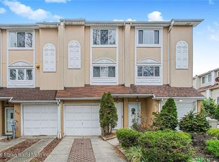 709 Correll Ave, Staten Island, NY 10309