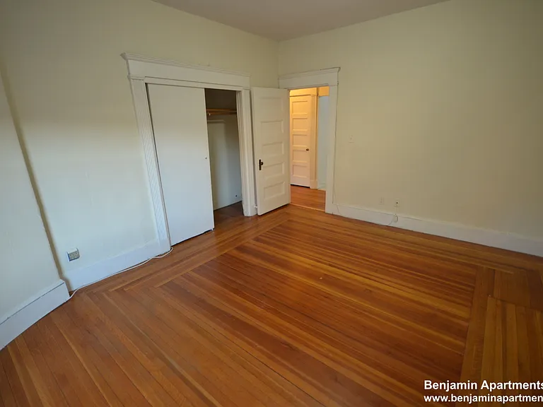 1595 Beacon St #12 — Photo 8