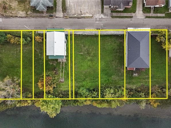 517 Front St, New Matamoras, OH 45767