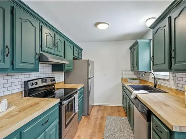 206 Park Ave, Belton, MO 64012