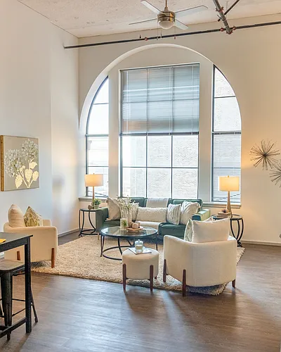 Front Page Lofts Photo 1