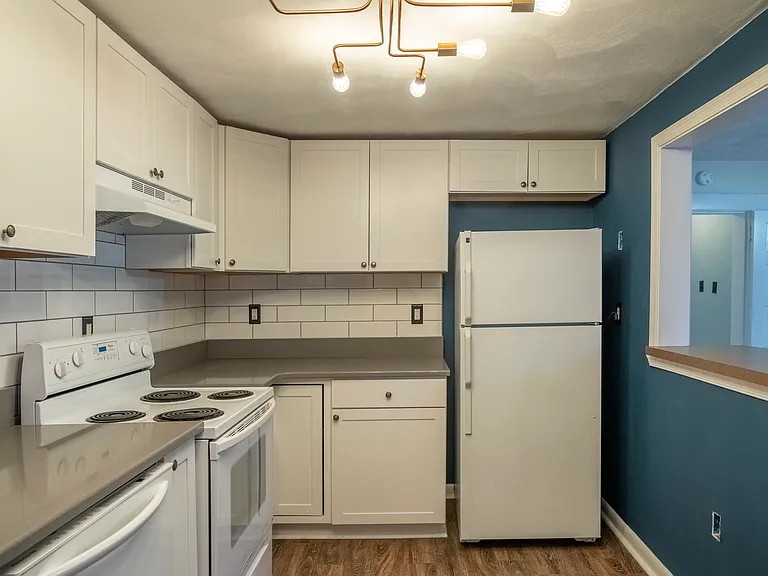 1402 Lafayette Blvd #1 — Photo 16
