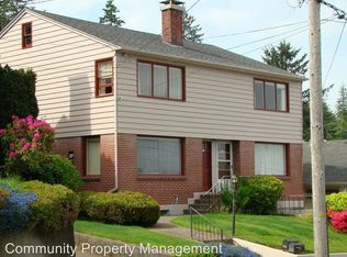 1441 Jerome Ave, Astoria, OR 97103