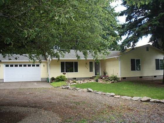 1st image of 3416 NE 82nd St
