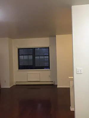 Rented by Eva M. Daniels Realty | media 2