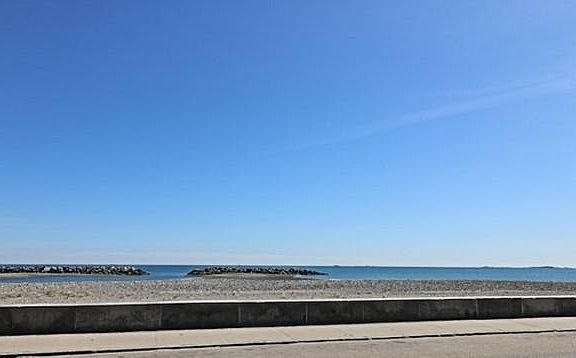 2nd image of 53 Winthrop Shore Dr