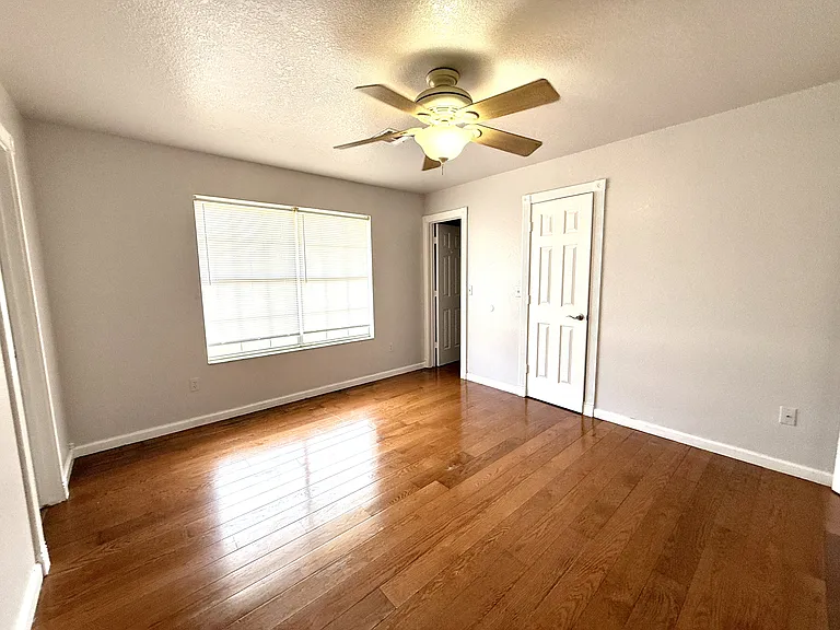 427 N Rockford Pl — Photo 18