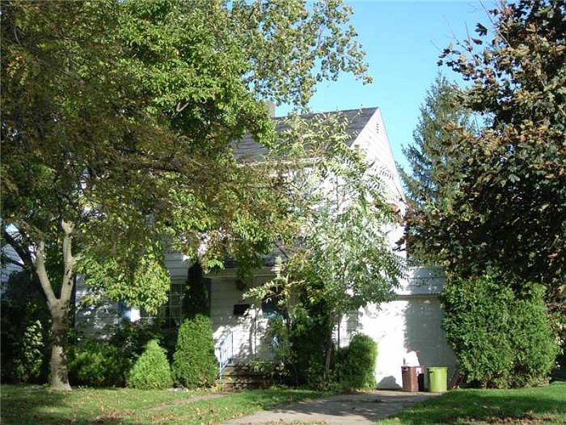 1st image of 327 Haddam Dr