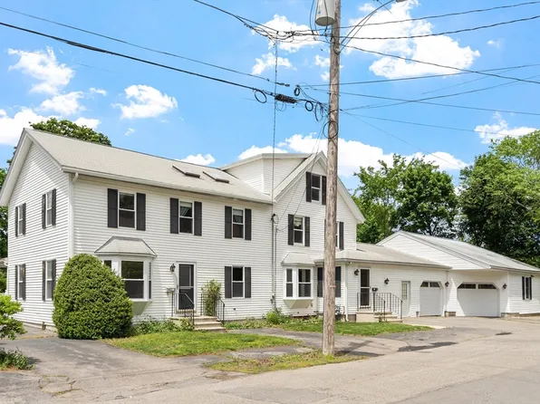 24 Oak Ave, Leominster, MA 01453