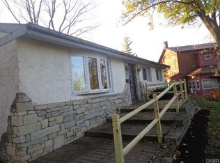 2141 Mountview Cir, Dayton, OH 45414