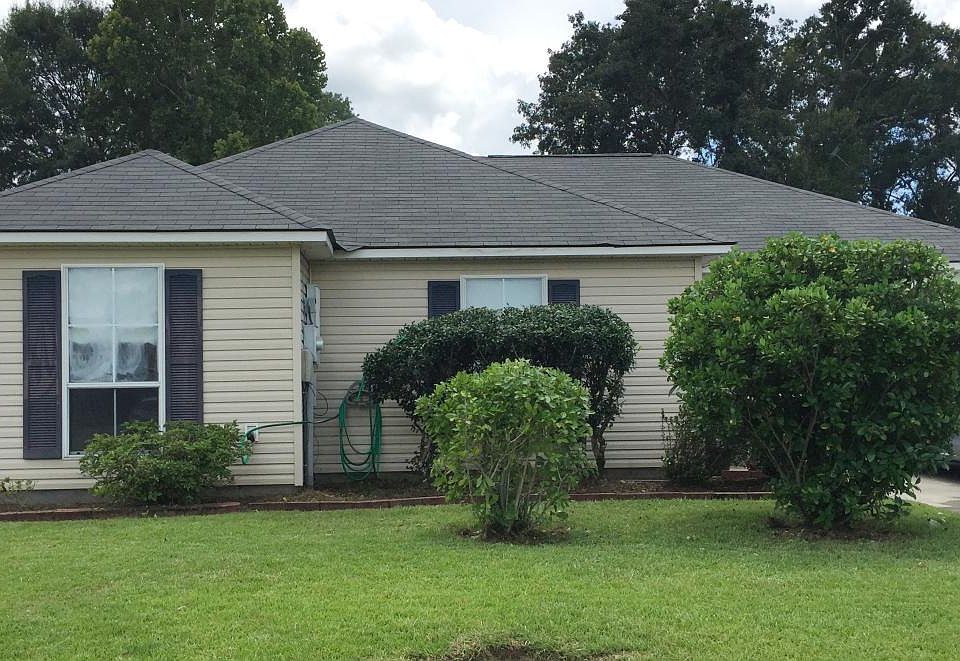 1st image of 37475 Parkwood Ave
