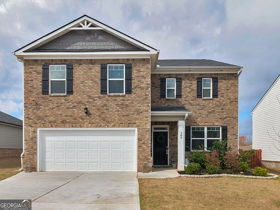 1st image of 205 Montgomery Dr