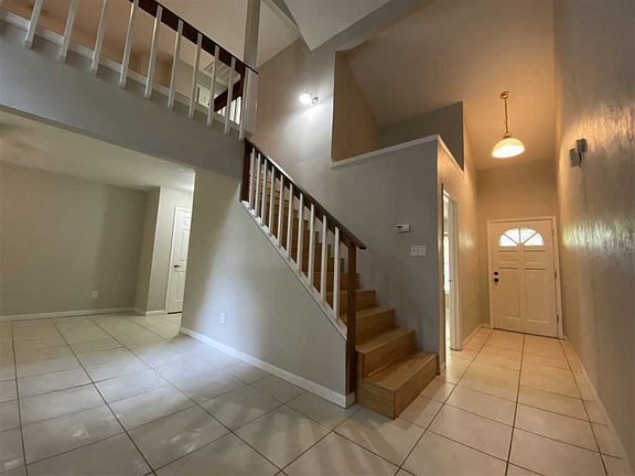 4th image of 2059 Sandcastle Dr