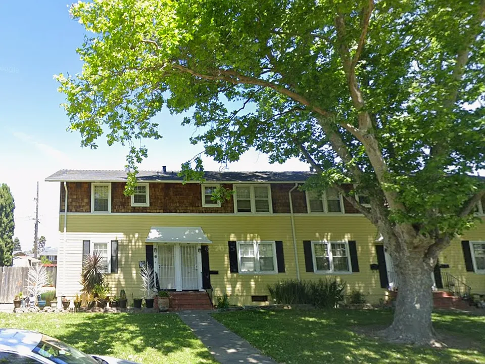 38 Selfridge St