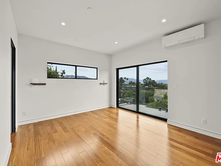 2388 Lyric Ave — Photo 23