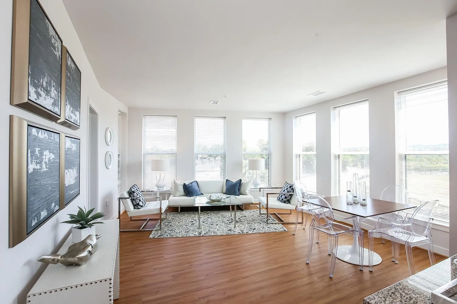 1600 Pennsylvania Ave SE Apartments — Photo 1