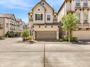 1507 Peyton Oaks Pl, Houston, TX 77043