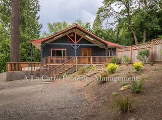 9454 SW 8th Dr, Portland, OR 97219