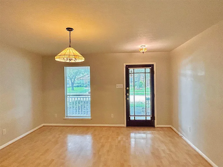 6535 Silky Moss Dr — Photo 8