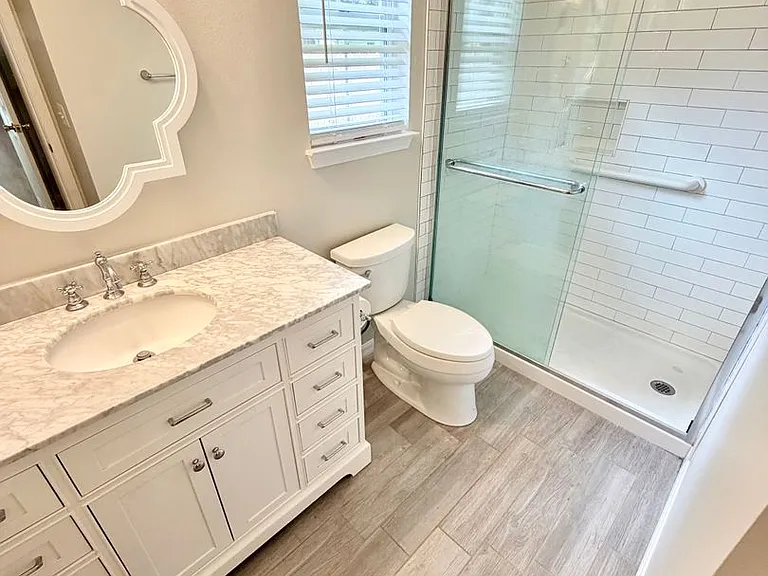 2390 Marina Dr — Photo 35