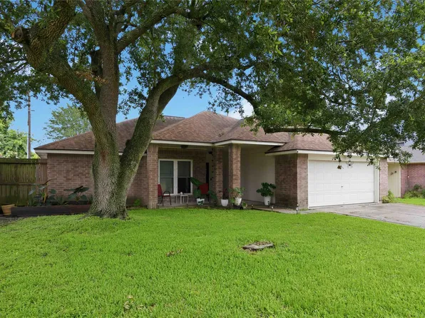 2118 Aberdeen Dr, League City, TX 77573