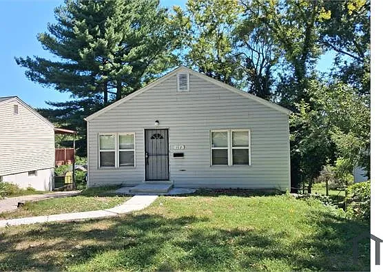 3 bed, $1,675 — Photo 1