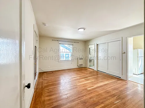 2708 Haste St #6 Photo 1