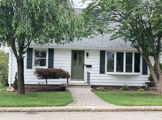 18 Ogden Ter, Butler, NJ 07405
