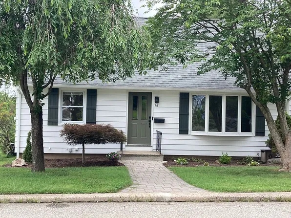 18 Ogden Ter, Butler, NJ 07405