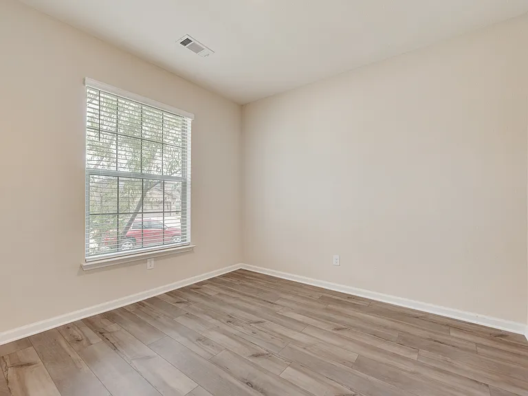 281 Moonstone Way — Photo 21