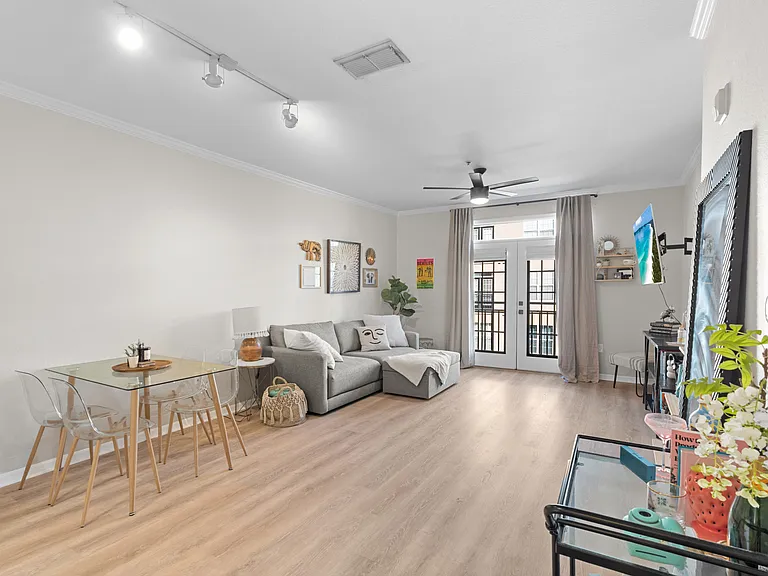 4221 W Spruce St #2316 — Photo 4