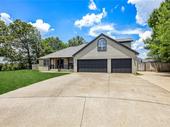 3310 Colton Dr, Springdale, AR 72762