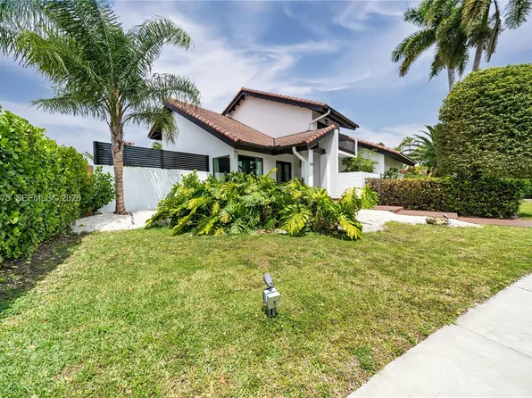 330 SW 133rd Pl, Miami, FL 33184