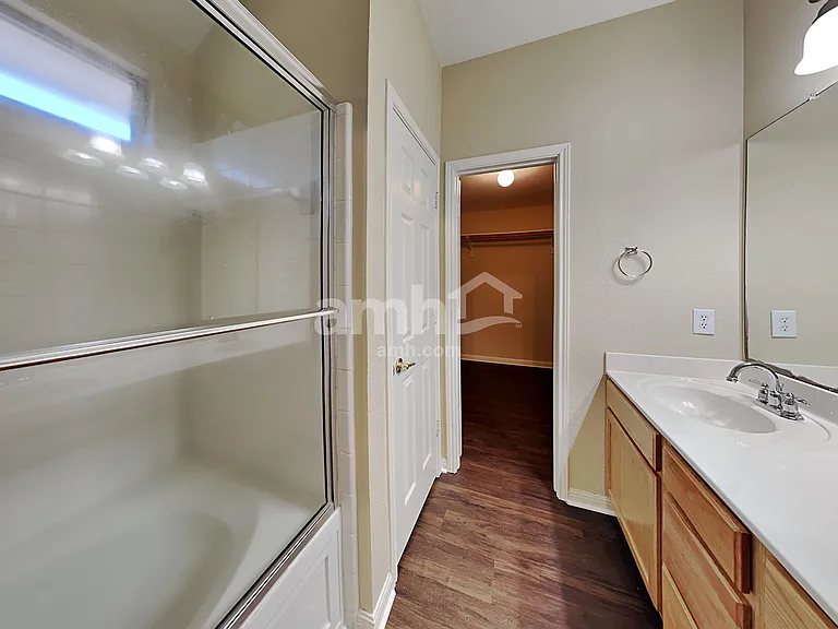 8802 Gallop Chase — Photo 15