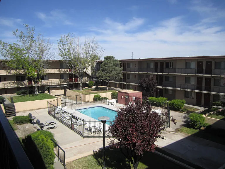 The Villas at Uptown — Photo 38