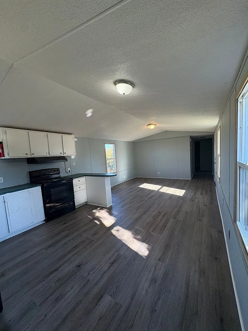 Peaceful 3BR - 2BR In Tompkinsville! — Photo 3