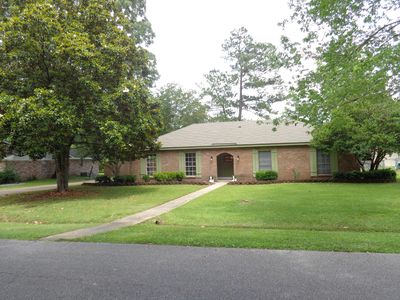 210 Pecan Grove Dr, Hattiesburg, MS, 39402