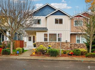 2136 S 263rd St, Des Moines, WA